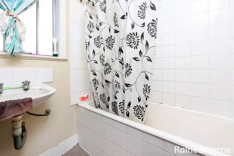 Fifth view of Homely house listing, 35 Blamey Street, Turvey Park NSW 2650