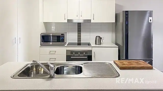 Third view of Homely house listing, 2/1 Macaulay Street, Fernvale QLD 4306