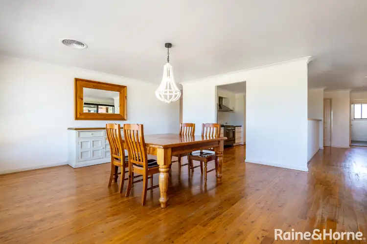 Fifth view of Homely house listing, 4 Jarrah Court, Kelso NSW 2795