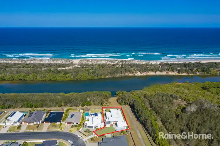 207 Overall Drive, Pottsville NSW 2489