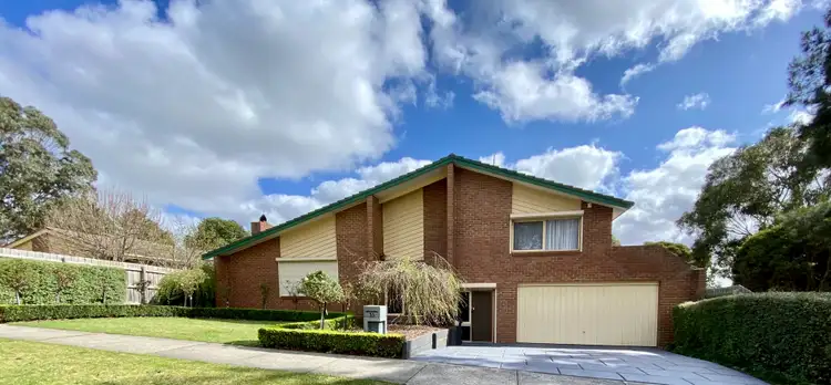 55 Saxonwood Drive, Narre Warren VIC 3805