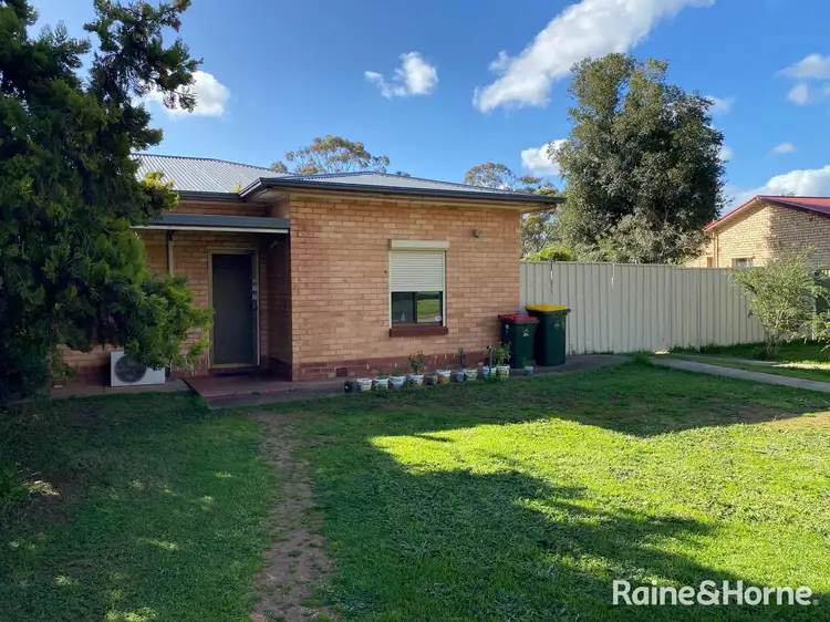 18 BARROW CRESCENT, Elizabeth Vale SA 5112