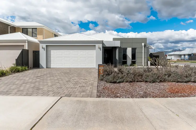 2 Attenuata Way