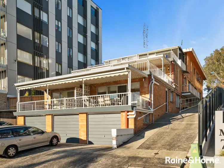 4/11 Lynn Avenue, Point Frederick NSW 2250