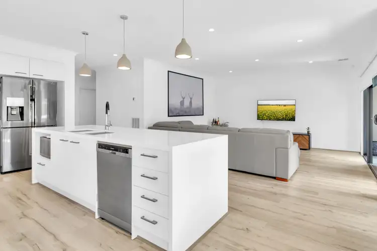 Seventh view of Homely house listing, 37 Starboard Way, Werribee South VIC 3030