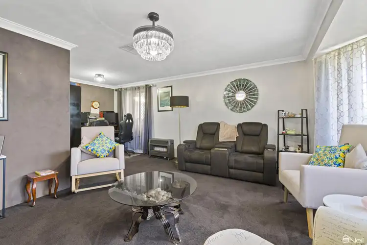 Sixth view of Homely house listing, 21 Cullen Court, Camillo WA 6111