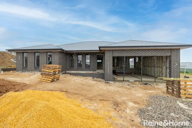 7 Driscoll Close, Kelso NSW 2795
