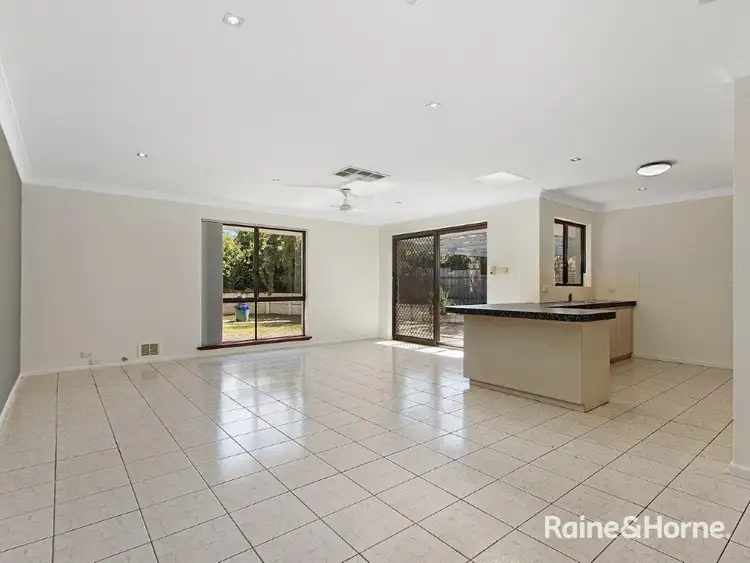 Sixth view of Homely house listing, 1 Sandford Crescent, Halls Head WA 6210