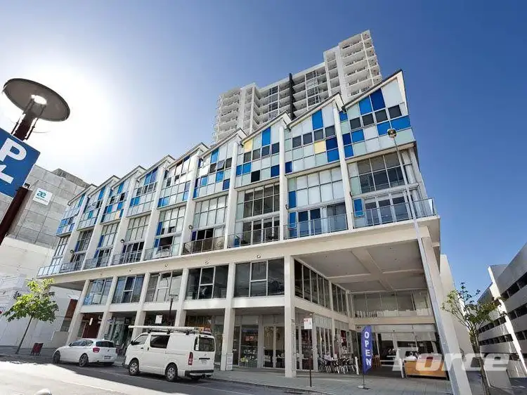996 Hay Street