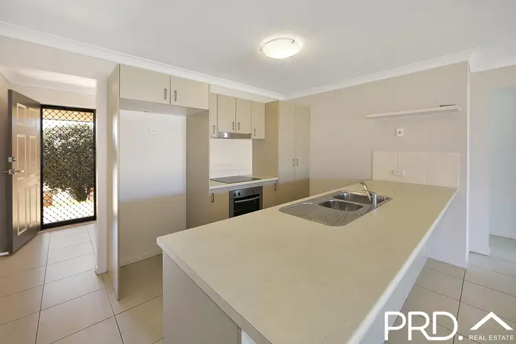 Second view of Homely house listing, 6 Villa Court, Ashfield QLD 4670