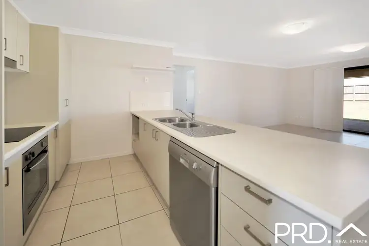 Fifth view of Homely house listing, 6 Villa Court, Ashfield QLD 4670