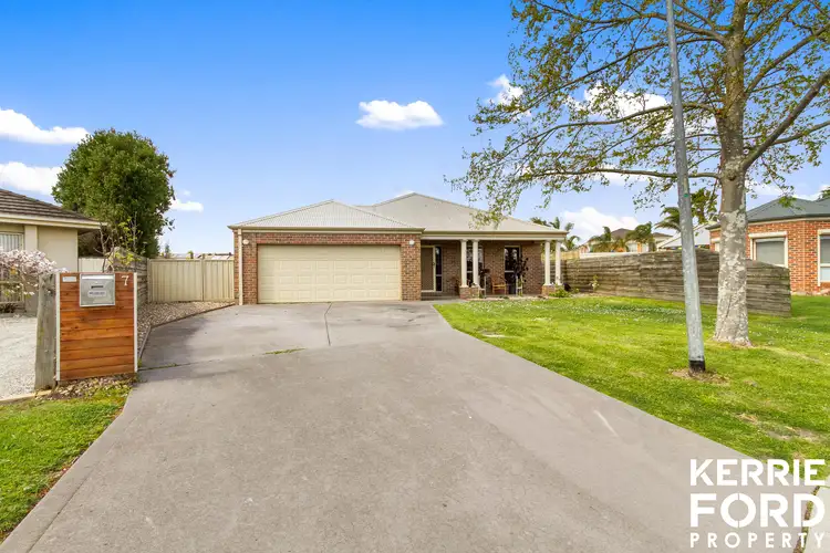 Second view of Homely house listing, 7 Blaxland Court, Traralgon VIC 3844