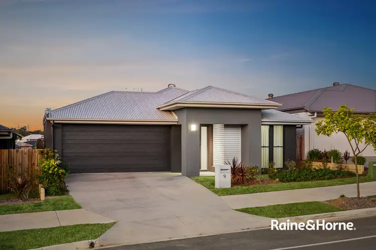9 Coringley Road, Greenbank QLD 4124