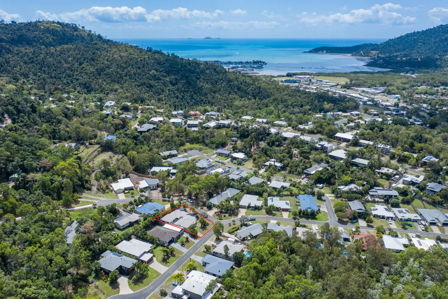 Main view of Homely block of units listing, 1&2/1 Rainbow Place, Jubilee Pocket QLD 4802