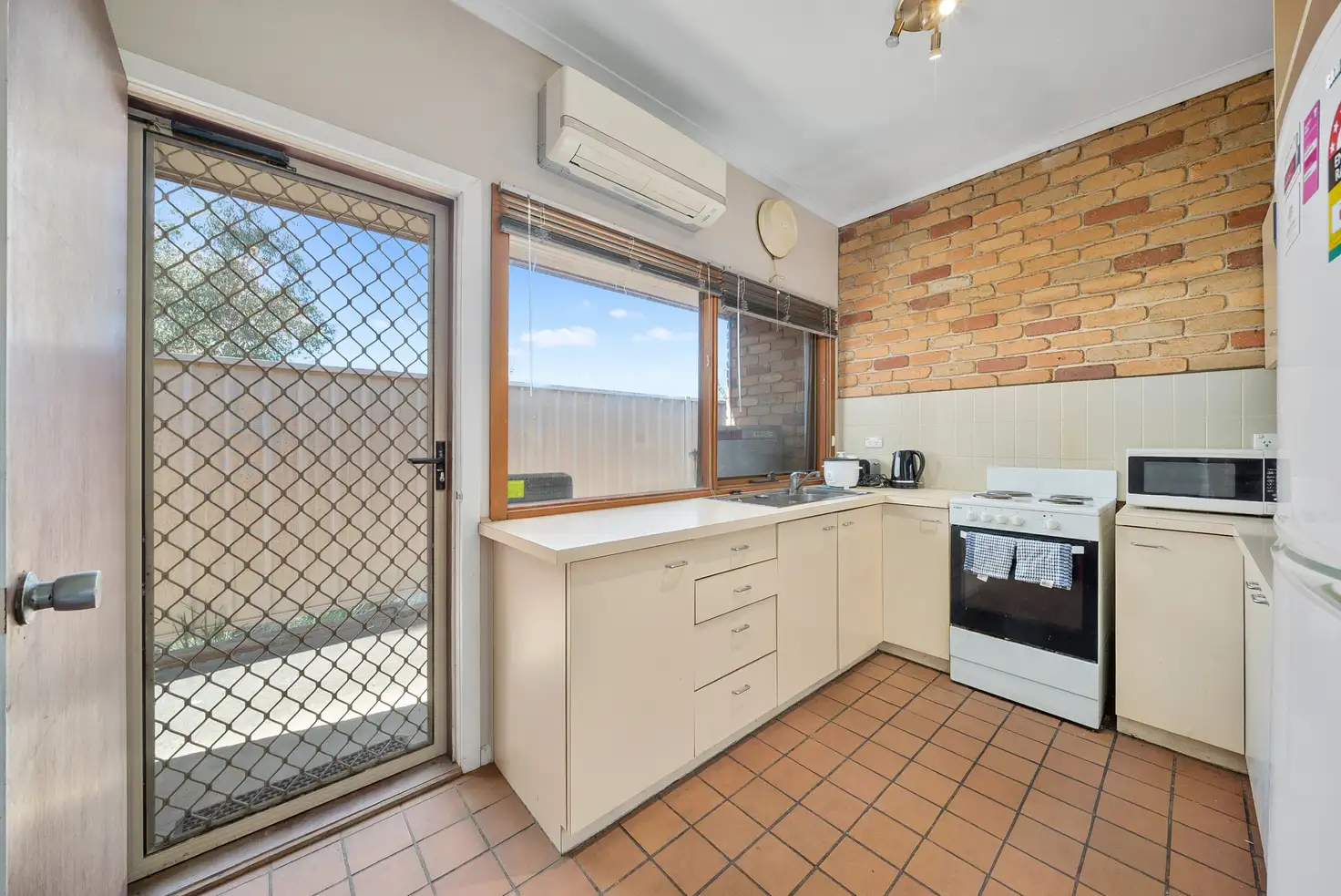 Main view of Homely house listing, 10/13 Malcolm Street, Mansfield VIC 3722