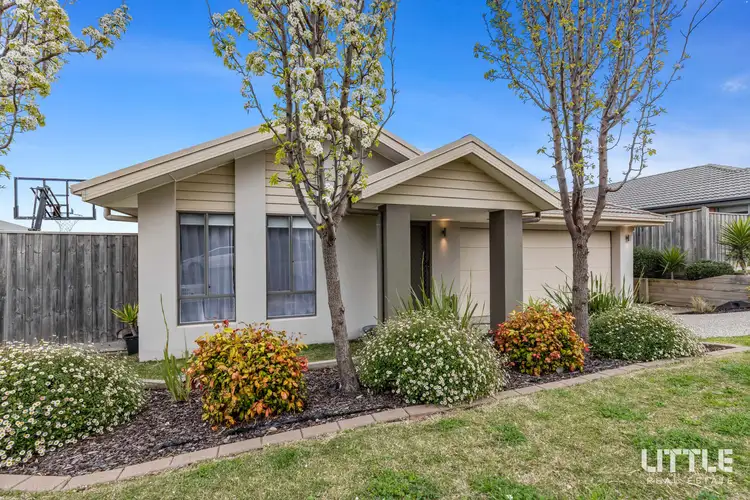 11 Dampiera Avenue, Wallan VIC 3756
