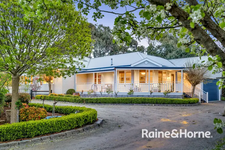 12 Glenton Court, Gisborne VIC 3437