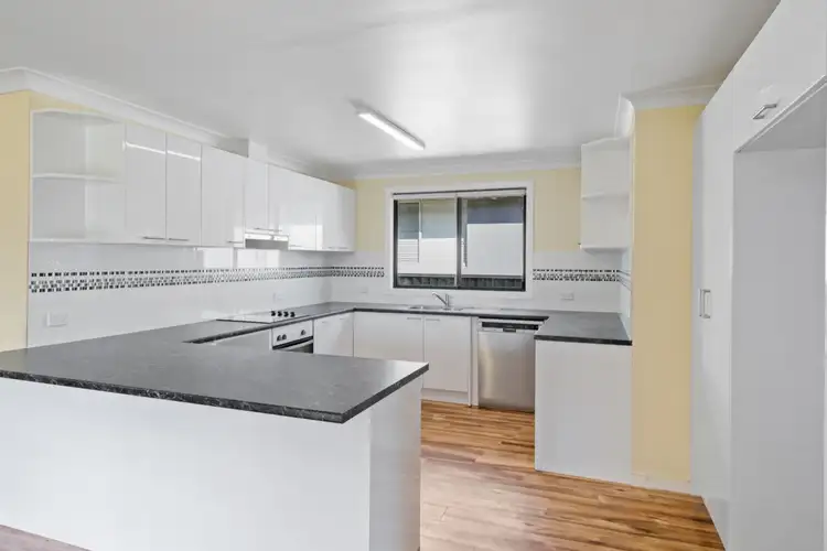 Sixth view of Homely house listing, 16 Hazel Close, Berkeley Vale NSW 2261