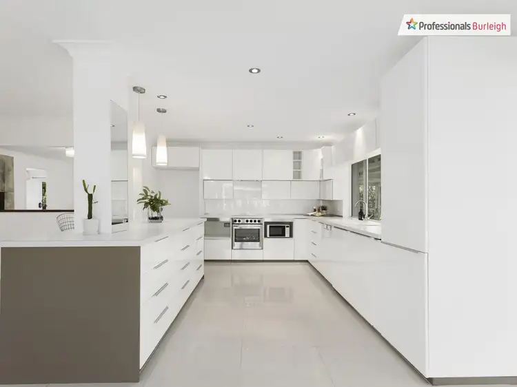 17 Monday Drive, Tallebudgera Valley QLD 4228