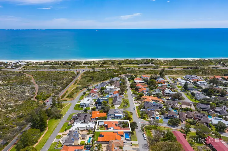 17 Catesby Street, City Beach WA 6015