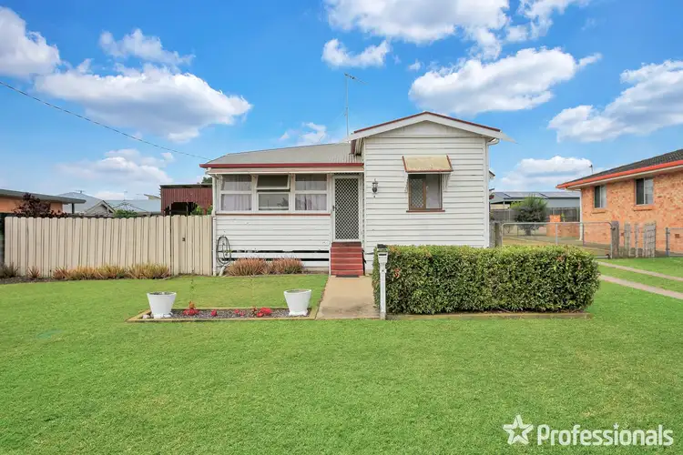 4 Thomsen Street, Millbank QLD 4670