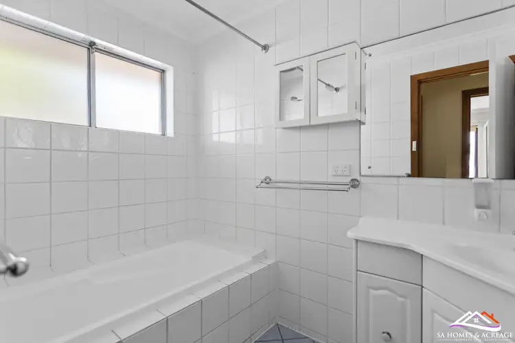 Sixth view of Homely house listing, 4 Fysh Court, Modbury Heights SA 5092