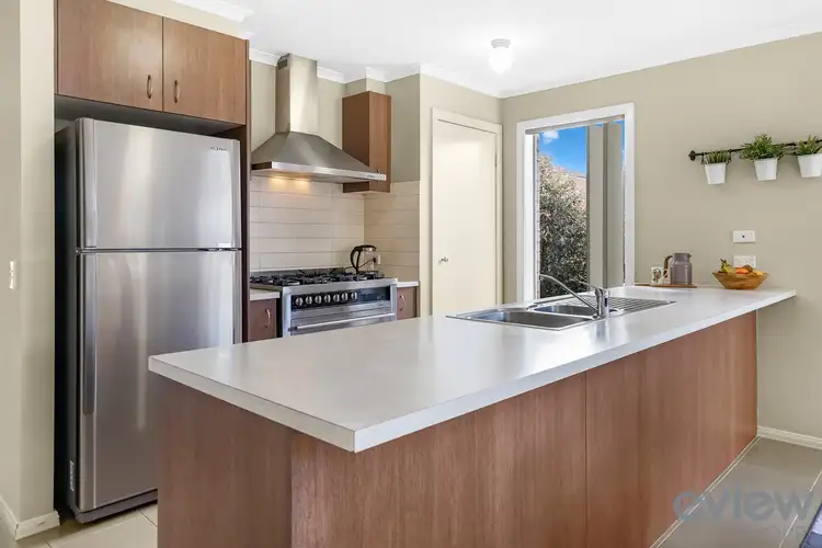 Seventh view of Homely house listing, 2 McCulloch Walk, Point Cook VIC 3030