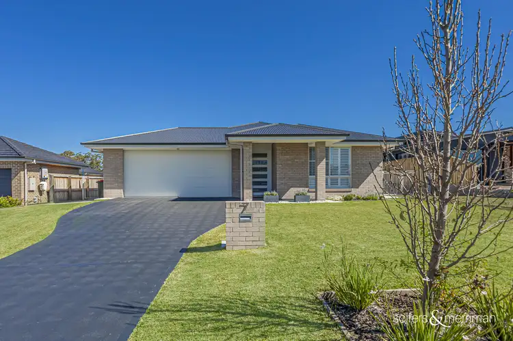 7 Miami Close, Medowie NSW 2318