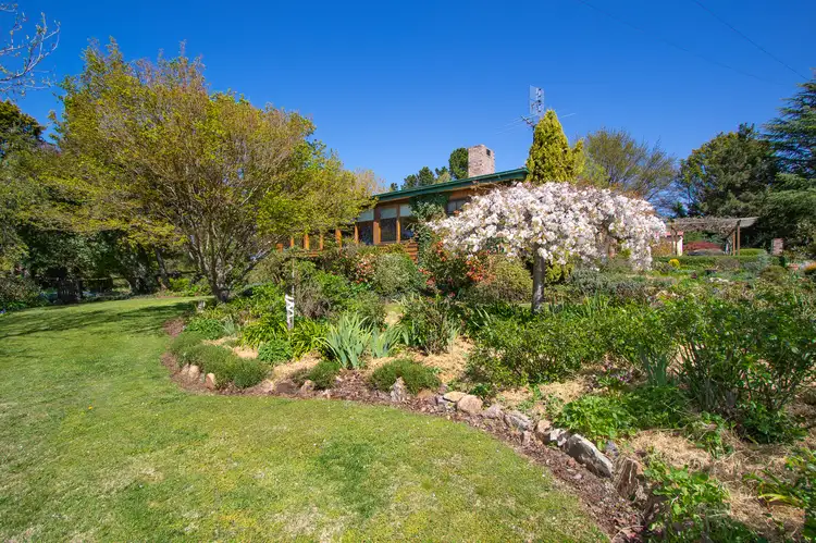 272 Aberbaldie Road, Walcha NSW 2354
