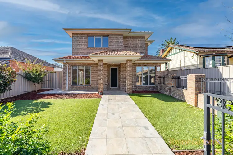 18 Tasman street