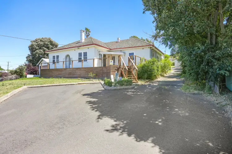 64 Peel Street, Tamworth NSW 2340