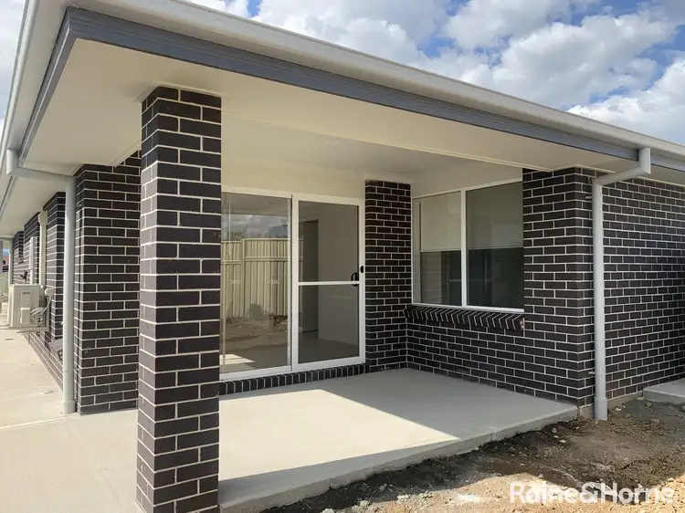 2/12 Goodwin Street, Tamworth NSW 2340