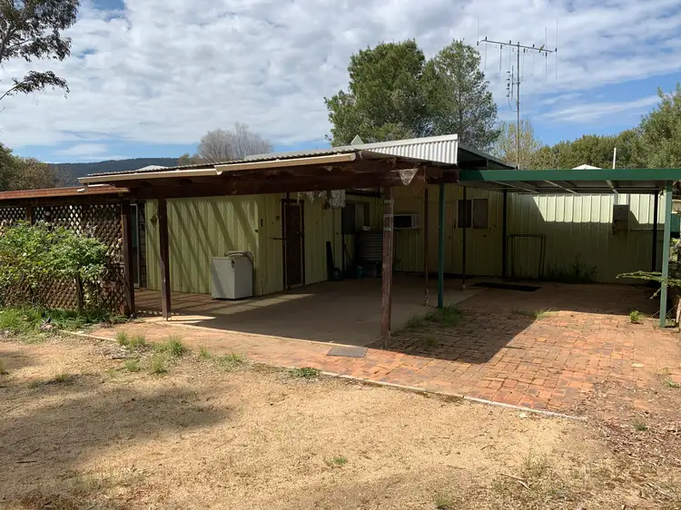 6 Preston Street, Koorawatha NSW 2807