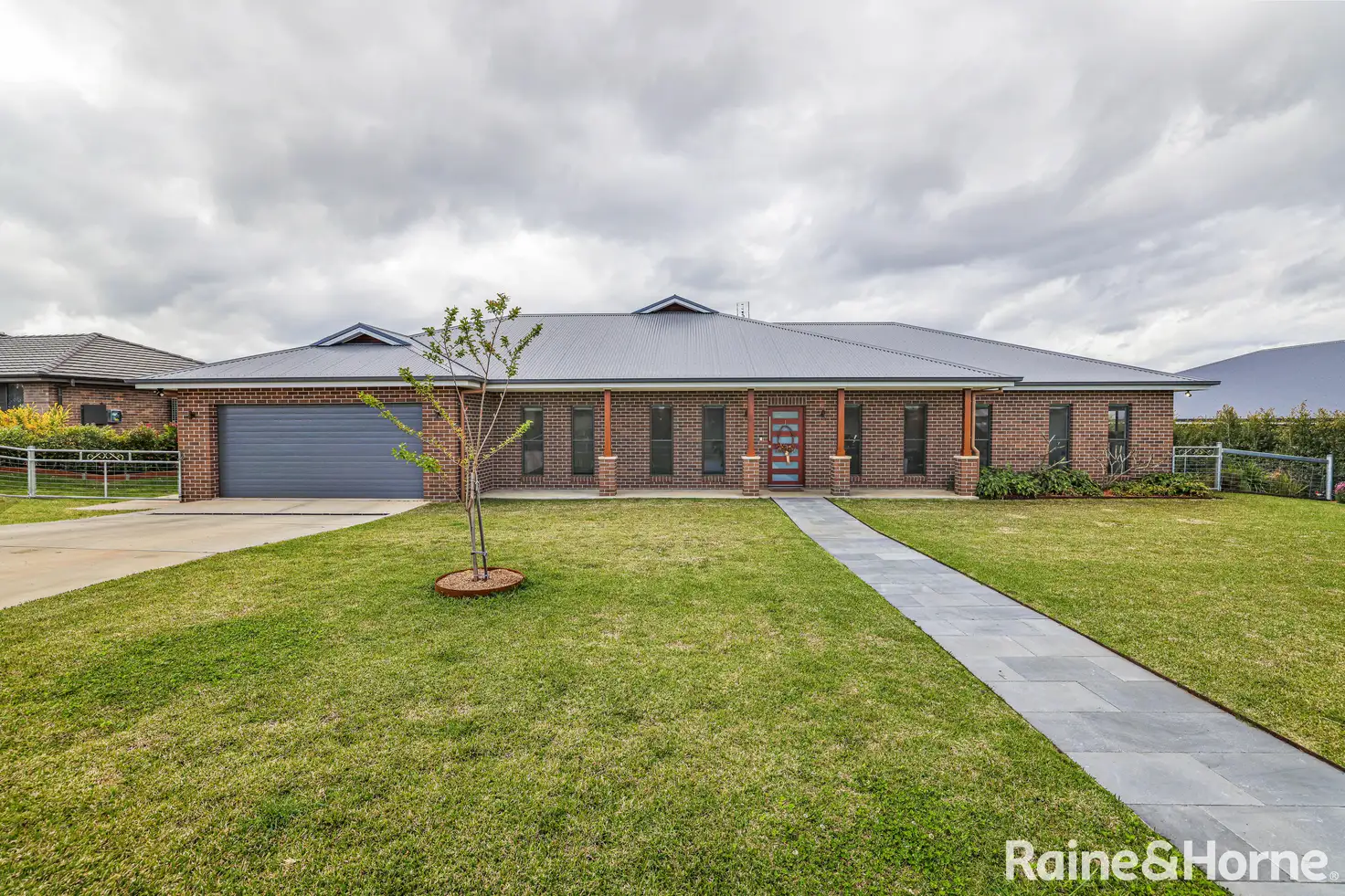 Main view of Homely house listing, 16 Glenmore Drive, Tamworth NSW 2340