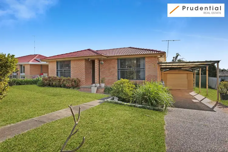 28 Lorenzo Crescent, Rosemeadow NSW 2560
