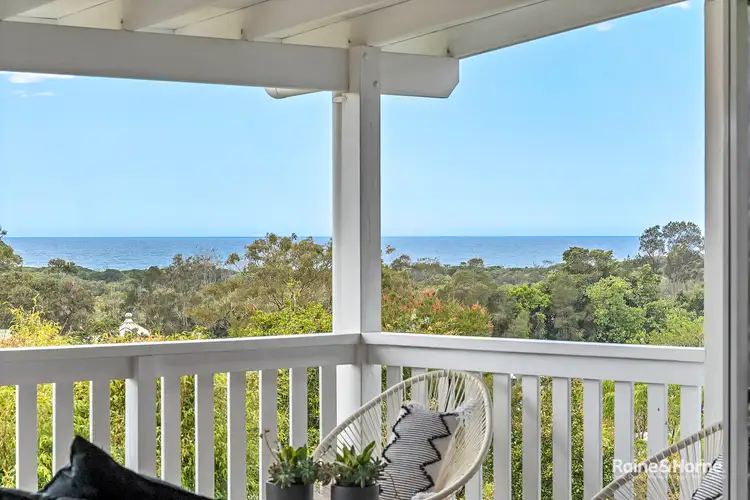 7 Yalla Kool Drive, Ocean Shores NSW 2483