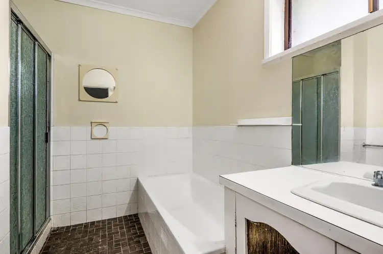 Sixth view of Homely house listing, 383 Dale Crescent, Lavington NSW 2641