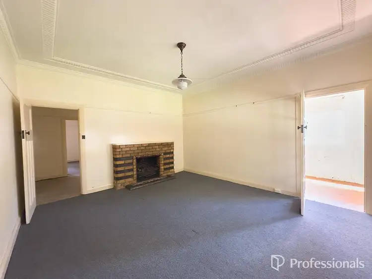 Third view of Homely apartment listing, 1/79 Upper Street, East Tamworth NSW 2340