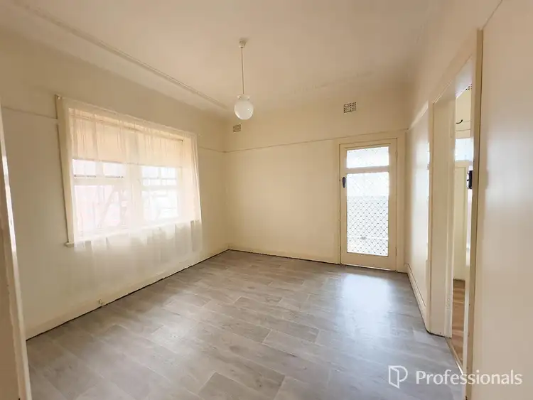 Fourth view of Homely apartment listing, 1/79 Upper Street, East Tamworth NSW 2340