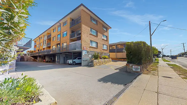 16/72 Uriarra Road, Queanbeyan NSW 2620