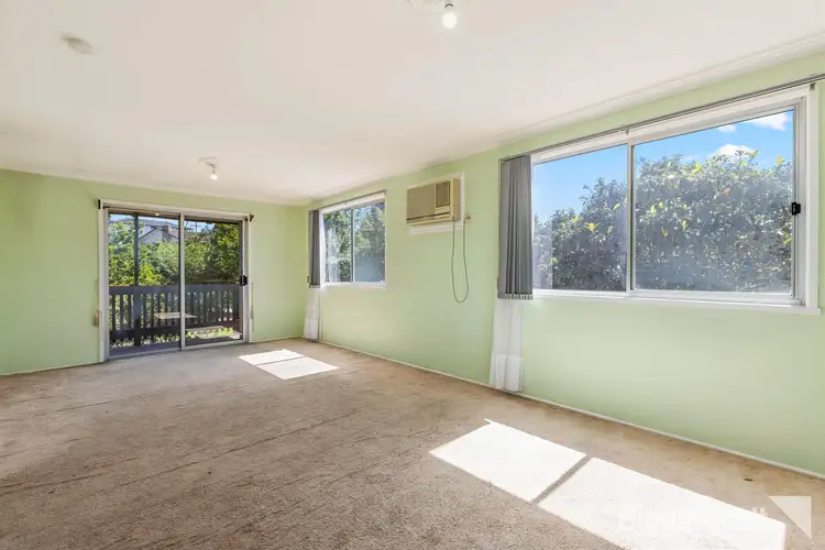 Seventh view of Homely house listing, 2 Amalfi Drive, Endeavour Hills VIC 3802
