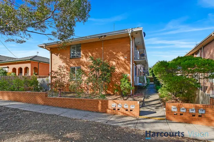 Second view of Homely flat listing, 8/6 Edward Street, Essendon VIC 3040