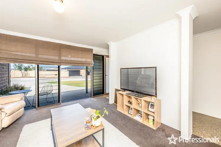 Third view of Homely house listing, 25 Coveside Way, Drummond Cove WA 6532