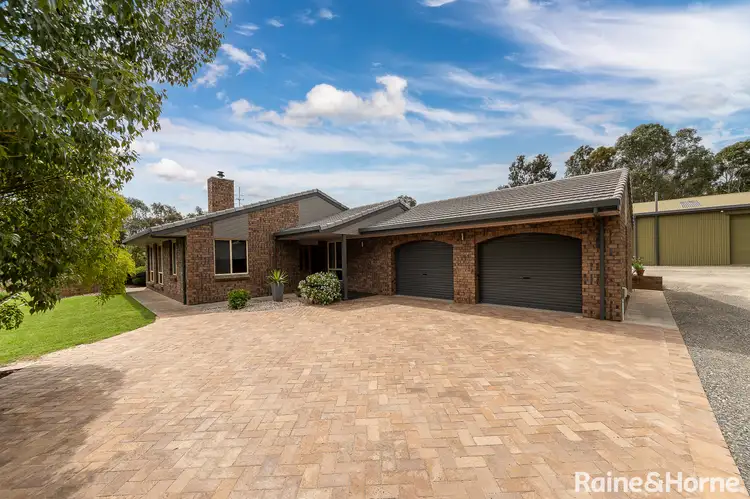 17 Albion Drive, Strathalbyn SA 5255