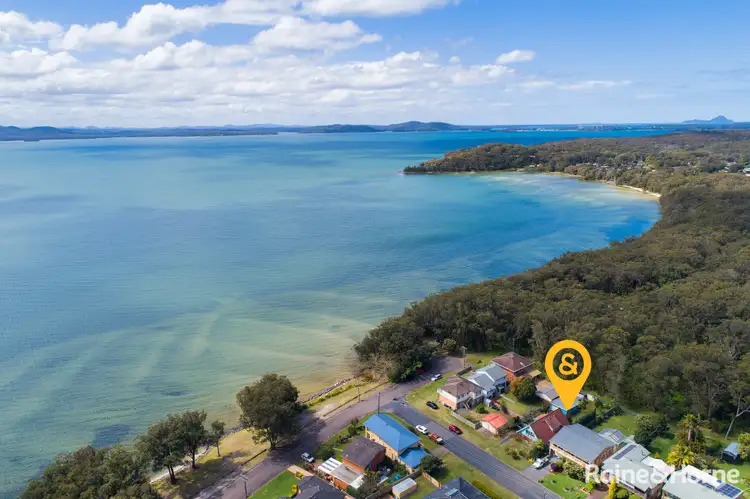1 President Wilson Walk, Tanilba Bay NSW 2319
