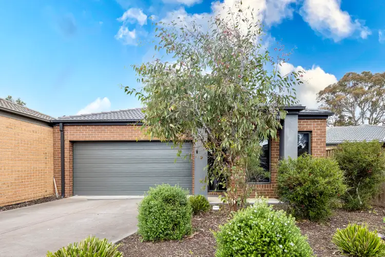 8 Elation Boulevard, Doreen VIC 3754