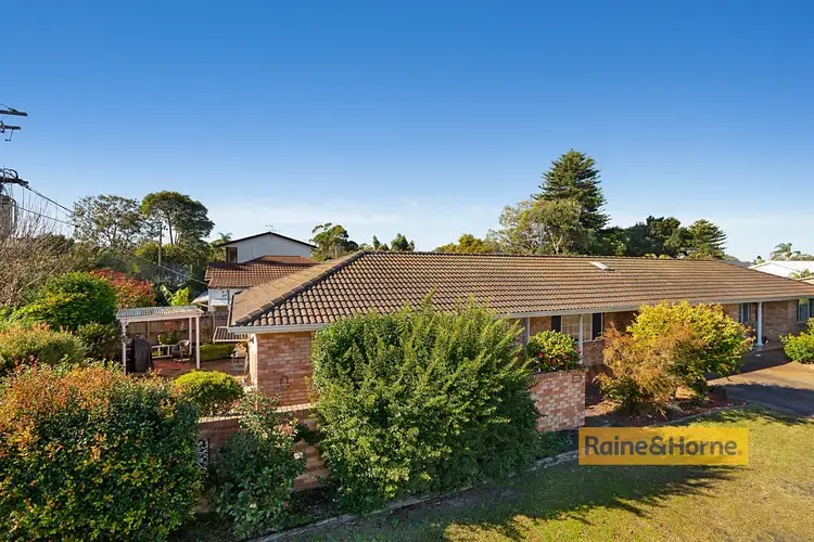 Main view of Homely villa listing, 1/96 Karingi Street, Ettalong Beach NSW 2257