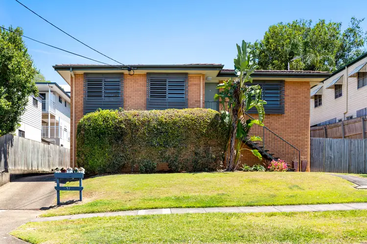 Main view of Homely unit listing, 1/57 Wickham Street, Morningside QLD 4170