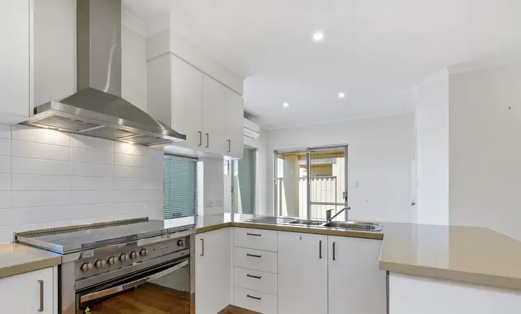 Fifth view of Homely house listing, 5/328 Walter Road, Morley WA 6062