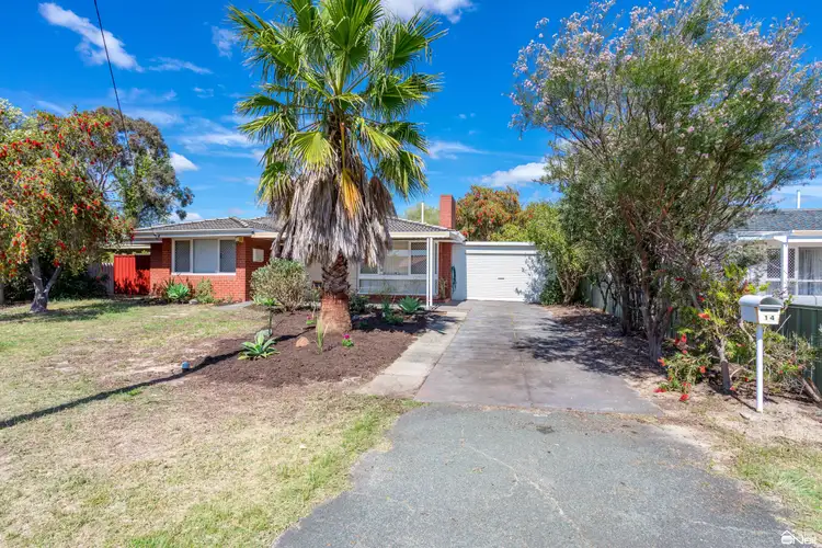 Second view of Homely house listing, 14 Lindy Way, Camillo WA 6111